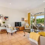 Villa Jade *