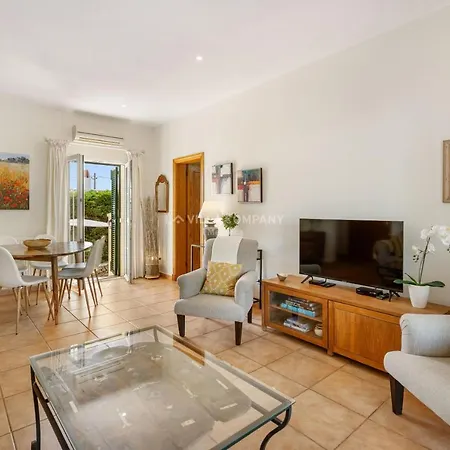 Villa Jade